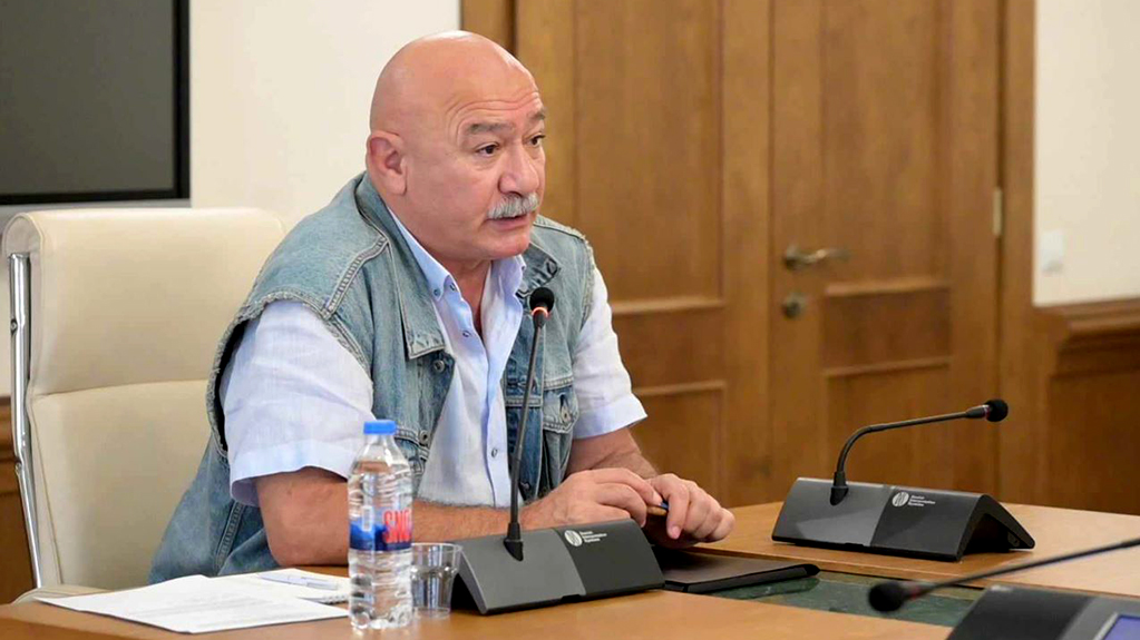 ვასილ მაღლაფერიძე: უპირობოდ მხარს დავუჭერ ტელეკომპანია „პოსტვის“ და ტელეკომპანია „იმედს“!!! თქვენი მუქარები .... აიკარით, ვინც შეგიშინებიათ, ისინი შეაშინეთ!