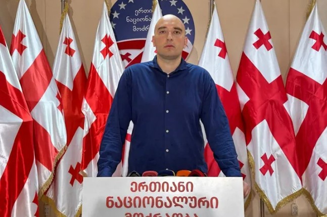 ირაკლი ფავლენიშვილი - ღარიბაშვილს ეშინია არა კორუფციის მუხლით დაჭერის, არამედ იმის, რომ რიჟვაძის ბედს გაიზიარებს - პირადი უსაფრთხოების შიში აქვს, რაც სრულიად გასაგებია